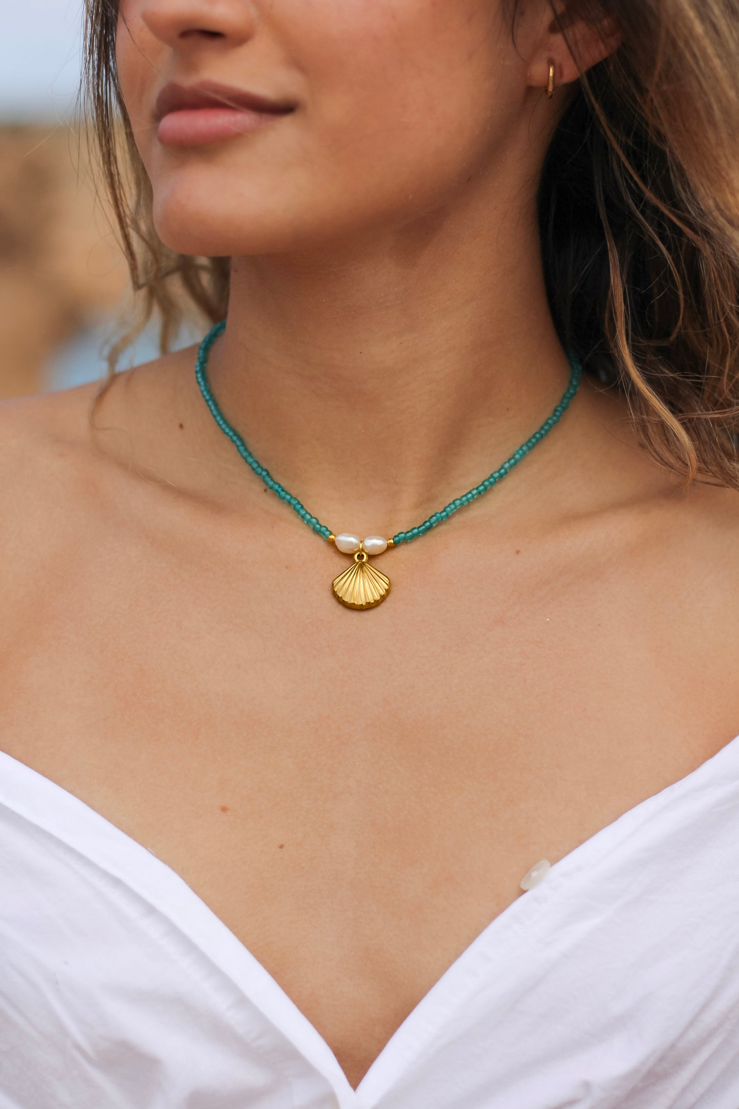 COLLAR SHELL