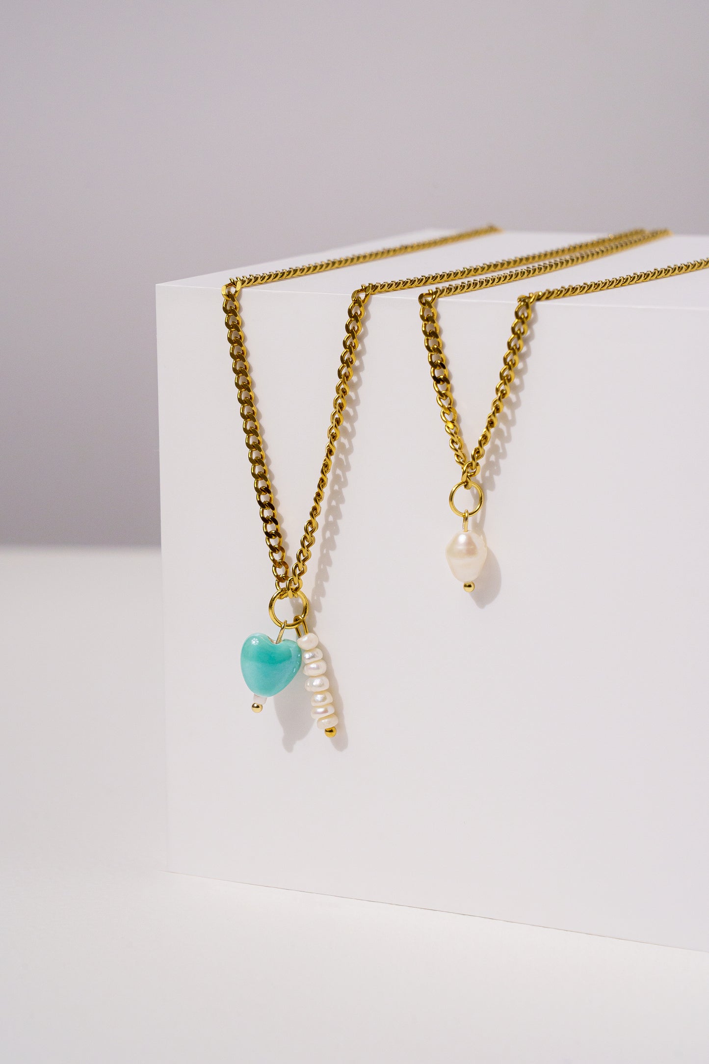 COLLAR CUTE